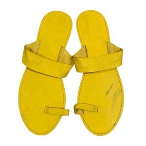 1937 Footwear Yellow Leather Slide Sandals size 9